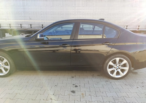 BMW Seria 3 cena 15950 przebieg: 183000, rok produkcji 2012 z Łomianki małe 106